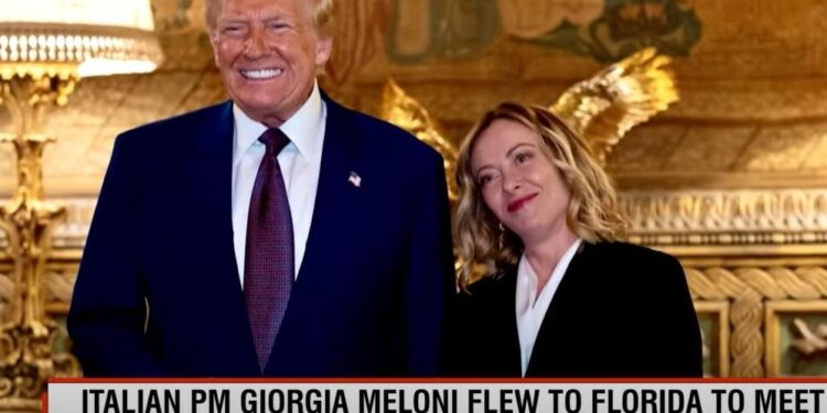 ΗΠΑ: Η Τζόρτζια Μελόνι δείπνησε στο Μαρ-α-Λάγκο με τον Τραμπ: «Είμαι εδώ με μια φανταστική γυναίκα»