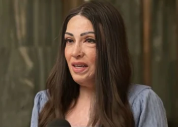 Ιωάννα Παλιοσπύρου: Ακόμα και σήμερα, η γυναίκα που μου έριξε βιτριόλι με κοιτάει στα μάτια με υπεροψία