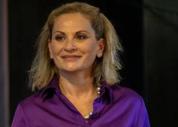 Θεοφανία Παπαθωμά: Καθαρός φόνος η έκτρωση – Ακόμα και το παιδί βιασμού είναι από το κάρμα της μητέρας