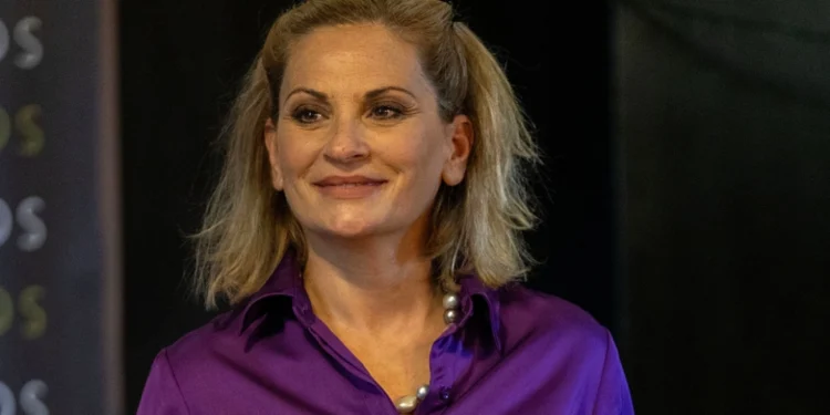 Θεοφανία Παπαθωμά: Καθαρός φόνος η έκτρωση – Ακόμα και το παιδί βιασμού είναι από το κάρμα της μητέρας