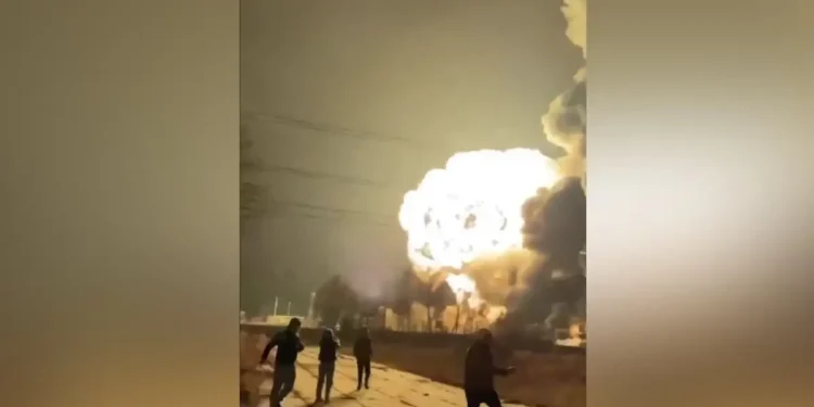 Ρωσία: Στις φλόγες διυλιστήριο της Rosneft μετά από ουκρανική επίθεση