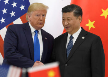 Ο τεχνολογικός πόλεμος ΗΠΑ – Κίνας έχει ήδη ξεκινήσει: «Καμπανάκι αφύπνισης» το DeepSeek, λέει ο Τραμπ