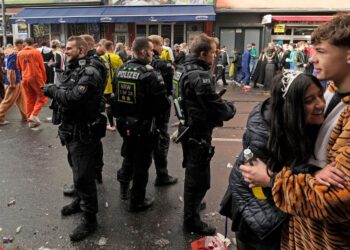 Στόχος του Ισλαμικού Κράτους το καρναβάλι της Κολωνίας – Συναγερμός από αναρτήσεις στο διαδίκτυο