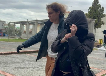 Δίωξη για ανθρωποκτονία με πρόθεση στη δολοφόνο του 58χρονου στην Πιερία – Αμίλητη στον εισαγγελέα