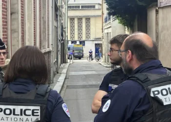 Επίθεση με μαχαίρι στη Γαλλία με έναν νεκρό: Ο δράστης φώναζε «Αλλάχου Άκμπαρ»