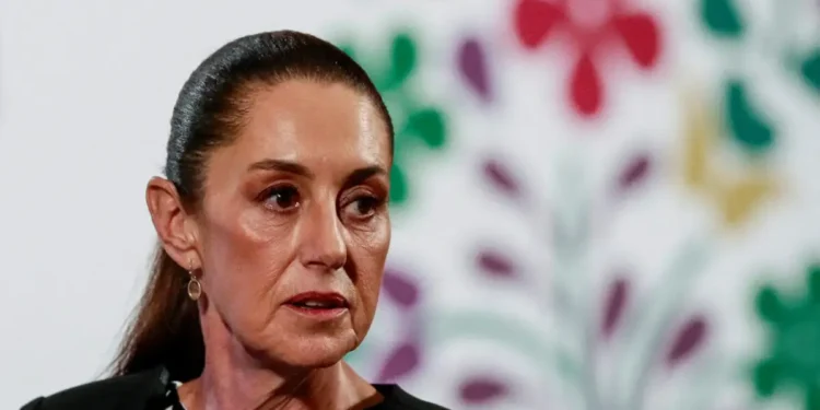 Μεξικό και ΗΠΑ ανακοίνωσαν το «πάγωμα» των δασμών για ένα μήνα – Τι ανάρτησε ο Ντόναλντ Τραμπ