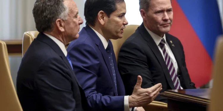 ΗΠΑ και Ρωσία συμφώνησαν σε διερευνητικές για το τέλος του πολέμου στην Ουκρανία