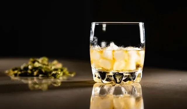 Αλκοόλ ή κάνναβη: Ποιο είναι χειρότερο για την υγεία