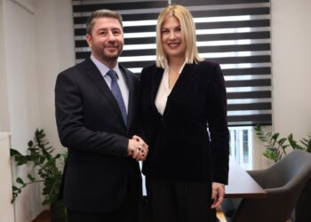 Ράνια Θρασκιά: Ανακοίνωσε επίσημα την προσχώρησή της στο ΠΑΣΟΚ – Συναντήθηκε με τον Νίκο Ανδρουλάκη