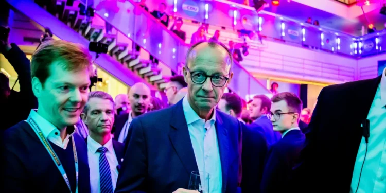 Τι σημαίνει η νίκη Μερτς για την Ευρώπη -Τι θα κάνει με μεταναστευτικό, Ουκρανία, πυρηνικά