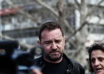 Νίκος Πλακιάς: Δεν στηρίζουμε ούτε θα ρίξουμε καμία κυβέρνηση, να διαδηλώσετε ειρηνικά