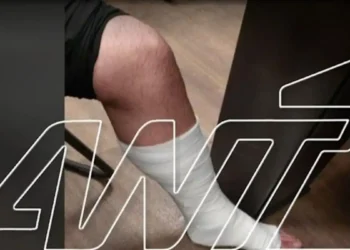 Μεθυσμένος οδηγός τραυμάτισε τον αστυνομικό που σταμάτησε για αλκοτέστ τον Χρήστο Μάστορα – Επεισοδιακό αλκοτέστ στην Ομόνοια