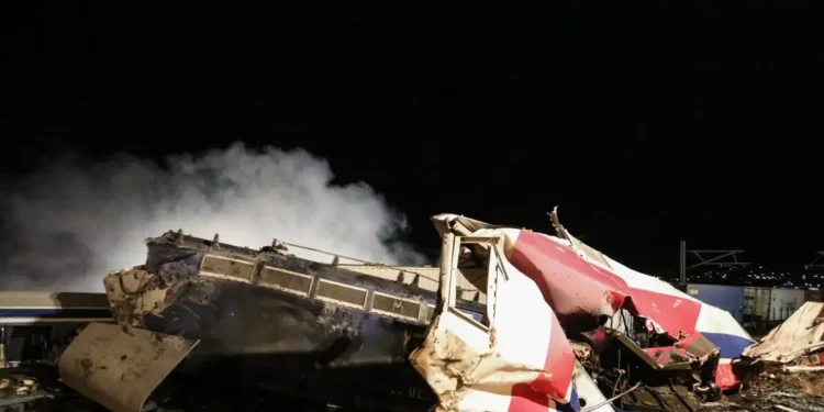 Τέμπη: Το αποκαλυπτικό πόρισμα για τις εκρήξεις μετά τη σύγκρουση των τρένων