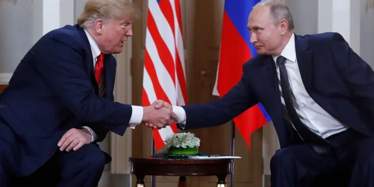 Τραμπ και Πούτιν βγάζουν το Κίεβο από την πολεμική εξίσωση – Το σενάριο για εκεχειρία τριών φάσεων