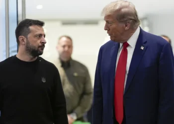 Άγρια επίθεση Τραμπ σε Ζελένσκι: Είναι δικτάτορας -Καλύτερα να κινηθεί γρήγορα, αλλιώς δεν θα του απομείνει χώρα