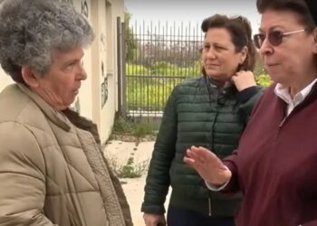 Οργή Μενδώνη για τα συνθήματα σε κτίριο στο Άργος: «Έχετε πάρει εκατομμύρια» – Βίντεο
