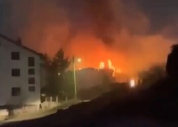 Φωτιά σε νυχτερινό κέντρο στα Σκόπια – Τουλάχιστον 50 νεκροί