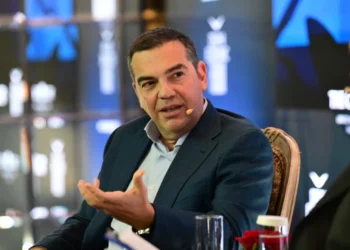 Νέα παρέμβαση Τσίπρα για τα εθνικά θέματα: Η κυβέρνηση της ΝΔ χειρίστηκε καταστροφικά το ουκρανικό