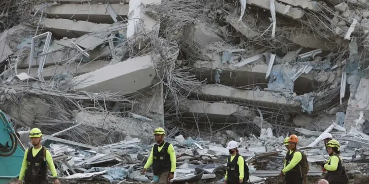 Σεισμός στη Μιανμάρ: Στους 1.664 ανέβηκε ο αριθμός των νεκρών – 30χρονη ανασύρθηκε ζωντανή από τα ερείπια