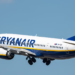 Άφυλος επιβάτης ζητά αποζημίωση 5.000 ευρώ από την Ryanair επειδή δεν είχε επιλογή ουδέτερου φύλου στα εισιτήρια