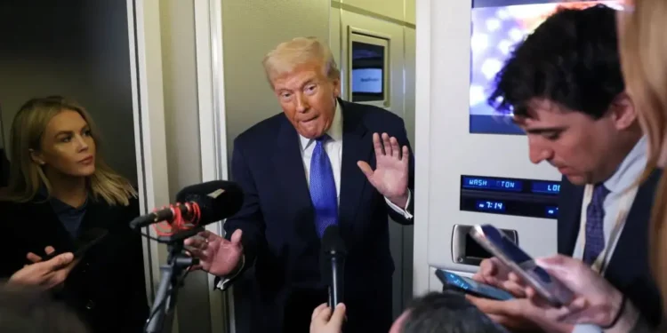 Ο Τραμπ τρελαίνει κόσμο με τους δασμούς σε χάλυβα και αλουμίνιο από τον Καναδά: Πήρε πίσω το 50%