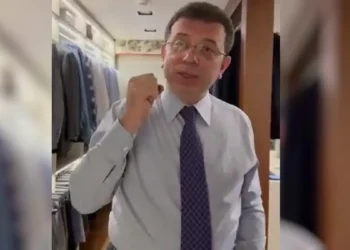 Συνελήφθη ο Εκρέμ Ιμάμογλου στην Κωνσταντινούπολη – «Δεν υποκύπτω και θα συνεχίσω τη μάχη κατά του Ερντογάν»