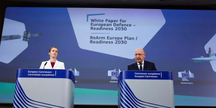 Κομισιόν: Αυτή είναι η Λευκή Βίβλος για την άμυνα – Τι θα ισχύσει για τις εθνικές ρήτρες διαφυγής
