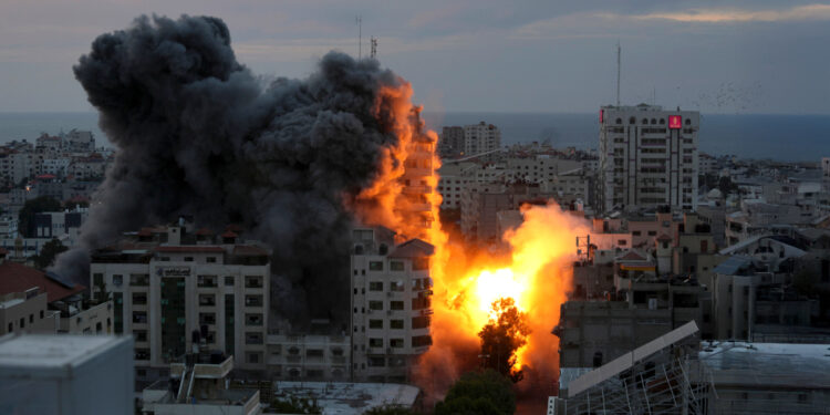Τέλος στην εκεχειρία στη Γάζα: 330 νεκροί από βομβαρδισμούς του Ισραήλ, έρχονται και χερσαίες επιχειρήσεις – Νεκρός ο υπουργός Εσωτερικών της Χαμάς