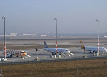 Γερμανία: Απεργία σε 10 αεροδρόμια – Ακυρώνονται πάνω από 3.400 πτήσεις