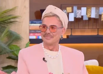 Λάκης Γαβαλάς: Μου κατέσχεσαν οικόπεδο στην Κάτω Κηφισιά που δεν το θυμόμουν κιόλας