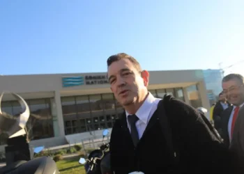 Ελεύθερος ο βουλευτής Νίκος Παπαδόπουλος μετά τους βανδαλισμούς στην Εθνική Πινακοθήκη – «Ξεκρέμασα τέσσερις βέβηλες εικόνες»