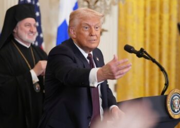 Ο Trump σήκωσε το λάβαρο της επανάστασης: 204 χρόνια μετά υποκλινόμαστε, αγαπώ την Ελλάδα
