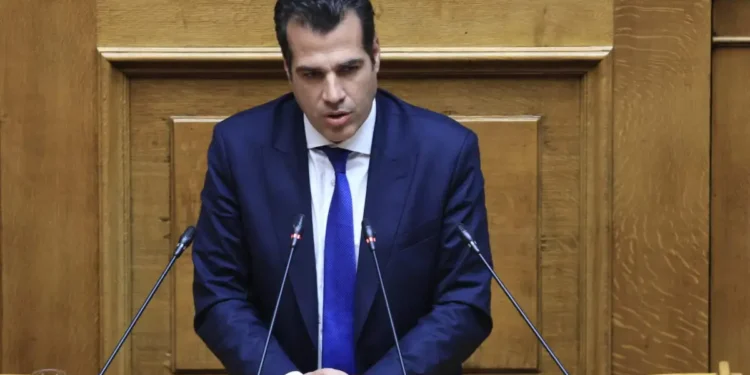 Θάνος Πλεύρης: «Δεν με ενόχλησε το γ@μι@τ@@ η Τουρκία – Δεν θέλω ναύτες που να λένε περνά περνά η μέλισσα»