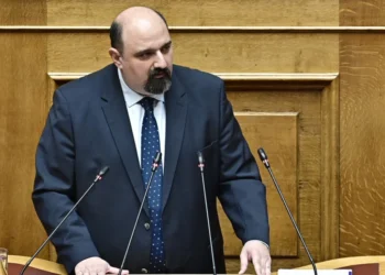 Χρήστος Τριαντόπουλος: Δημοσίευσε το επίμαχο e-mail για τα Τέμπη – «Δεν εμπεριέχει καμία εντολή ή συντονιστικό ρόλο από την πλευρά μου»
