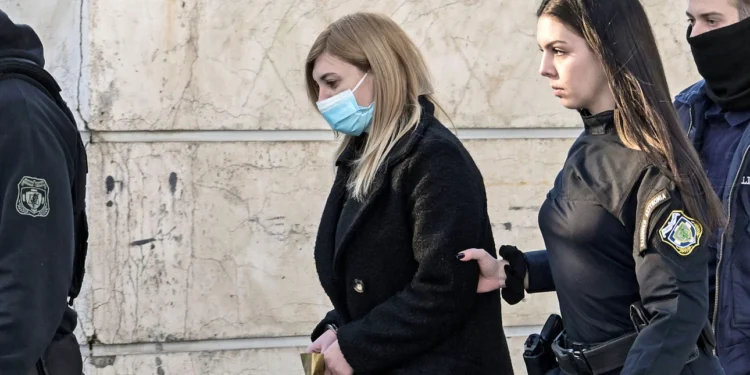 «Τα έσπασε όλα» στη φυλακή η Πισπιρίγκου -«Χτύπαγε τοίχους, έβριζε τους δικαστές», λέει συγκρατούμενή της μετά τα δις ισόβια