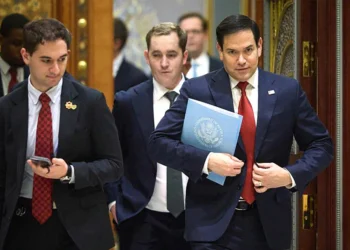 Κατάπαυση του πυρός στην Ουκρανία για 30 ημέρες υπό όρους συμφώνησαν οι ΗΠΑ με το Κίεβο – Αναμένεται η ρωσική απάντηση