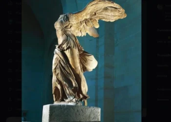 «Ομορφιά»: Ο Έλον Μασκ αποθεώνει τη «Νίκη της Σαμοθράκης»