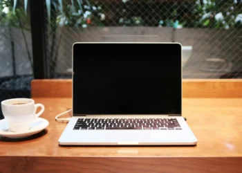 Καταργούνται δύο από τα πιο δημοφιλή πιστοποιητικά