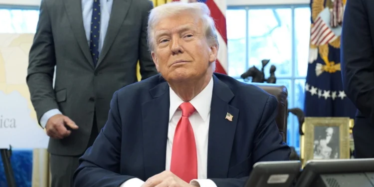 Τραμπ: «Σε ισχύ οι δασμοί από 2 Απριλίου – Καλή διασκέδαση!»