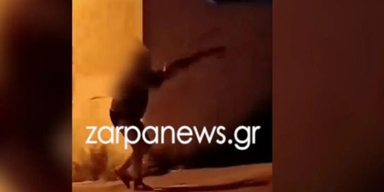 Τρόμος στα Χανιά: Ημίγυμνος ηλικιωμένος βγήκε στους δρόμους και ξεκίνησε να πυροβολεί