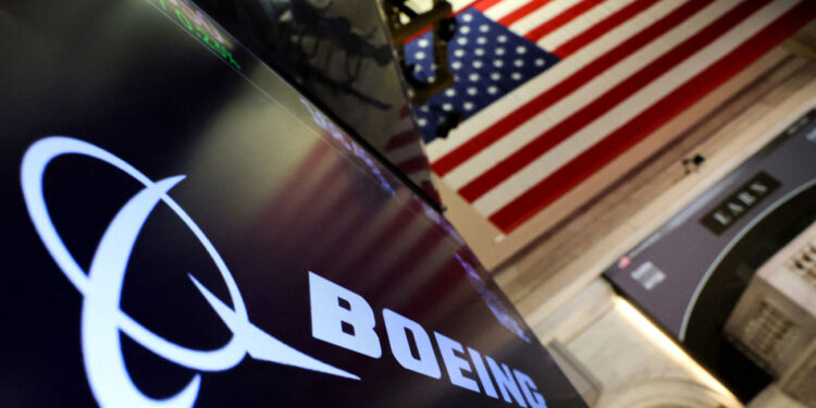Κινεζικό μποϊκοτάζ στην Boeing – Κλιμακώνεται ο εμπορικός πόλεμος με τις ΗΠΑ