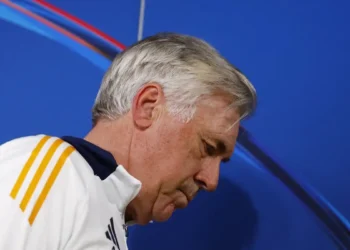 Ο Κάρλο Αντσελότι ενημέρωσε τους παίκτες του πως αποχωρεί από τη Ρεάλ Μαδρίτης