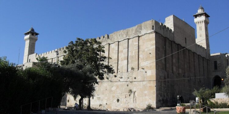 Ο Τάφος των Πατριαρχών: Το απαγορευμένο Ιερό που κρύβει μυστικά που αλλάζουν την Ιστορία