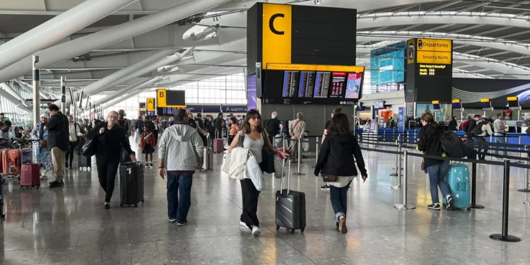 Βήμα-βήμα πώς κάνουμε αίτηση για βίζα για τα ταξίδια στη Μεγάλη Βρετανία -Σε πόσες ημέρες βγαίνει, οδηγός