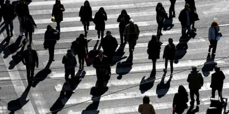 Αλλαγές στο επίδομα ανεργίας – Ποιοι μπορούν να λάβουν έως 1.297 ευρώ τον μήνα