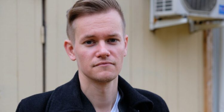 Τουρκία: Ξεκίνησε η δίκη του Σουηδού δημοσιογράφου – Κατηγορείται για εξύβριση του Ερντογάν