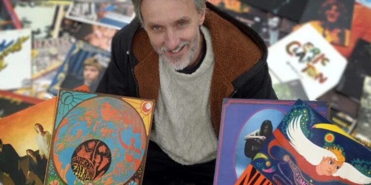 H εκδίκηση των LP: 30.000 βινύλια πωλήθηκαν για 154.000 ευρώ