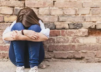 Λαμία: Τουρίστας χαστούκισε μαθήτρια μέσα σε πλοίο και συνελήφθη – Στα επείγοντα μεταφέρθηκε η ανήλικη