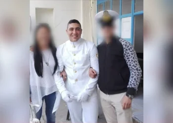 Θάνατος 29χρονου λιμενικού στη Λέσβο: «Κάτι έγινε τελευταία στιγμή», λέει η σύζυγός του