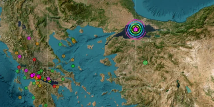 Ισχυρός σεισμός τώρα κοντά στην Κωνσταντινούπολη